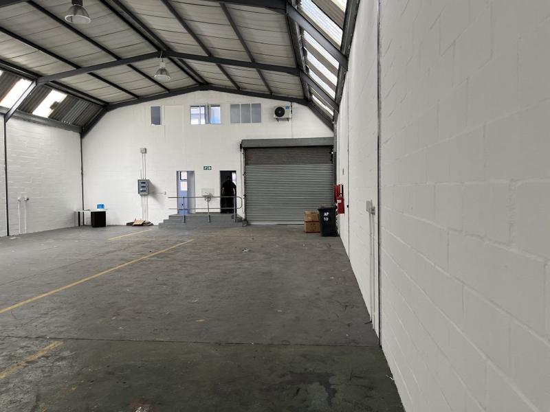 To Let commercial Property for Rent in Montague Gardens Western Cape